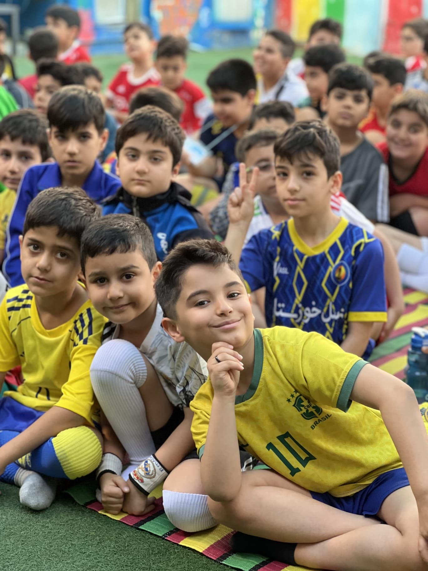 پیش دبستان و دبستان نابغه های کوچک