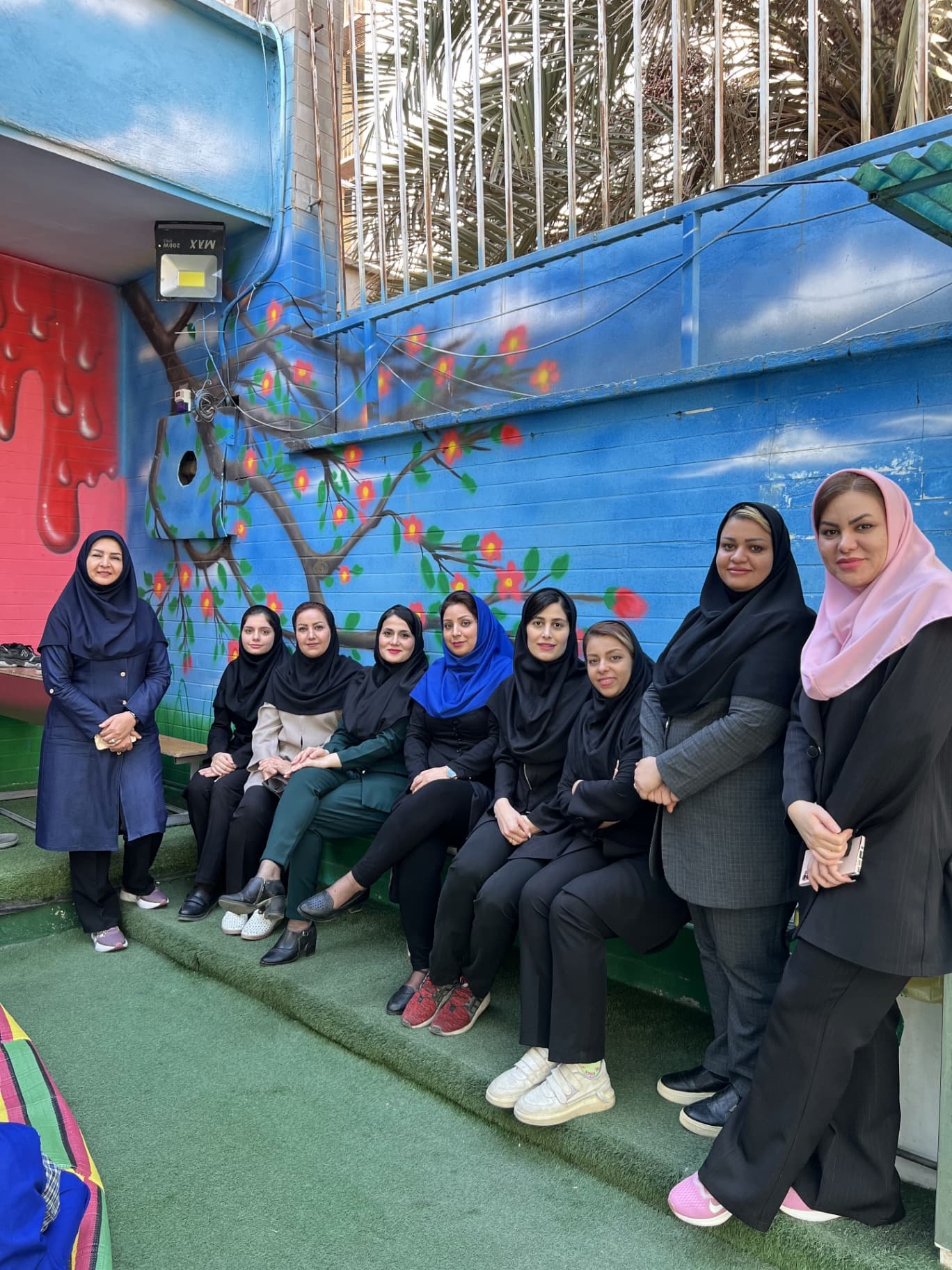 پیش دبستان و دبستان نابغه های کوچک