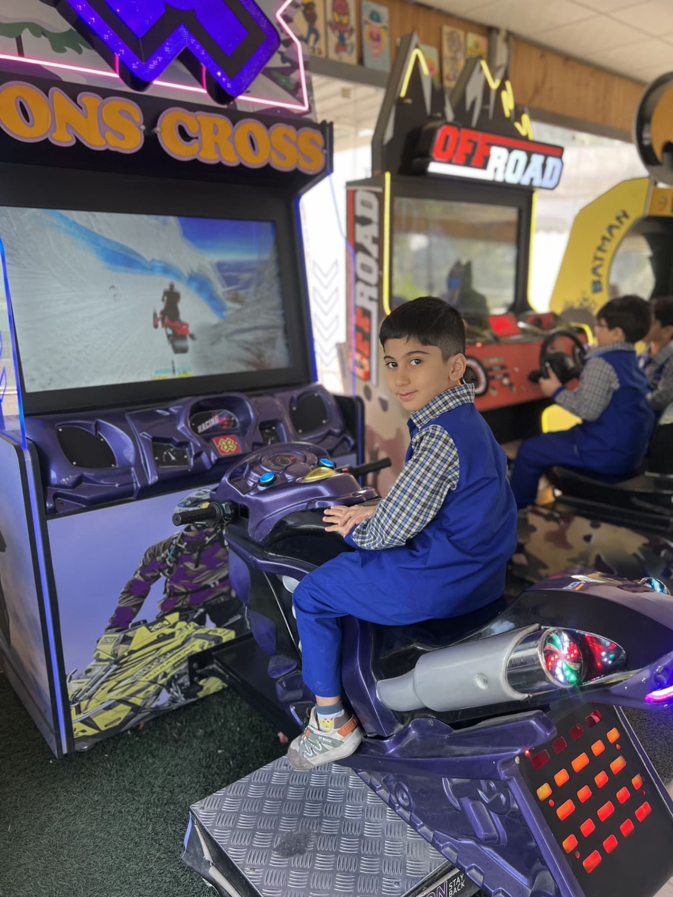 پیش دبستان و دبستان نابغه های کوچک