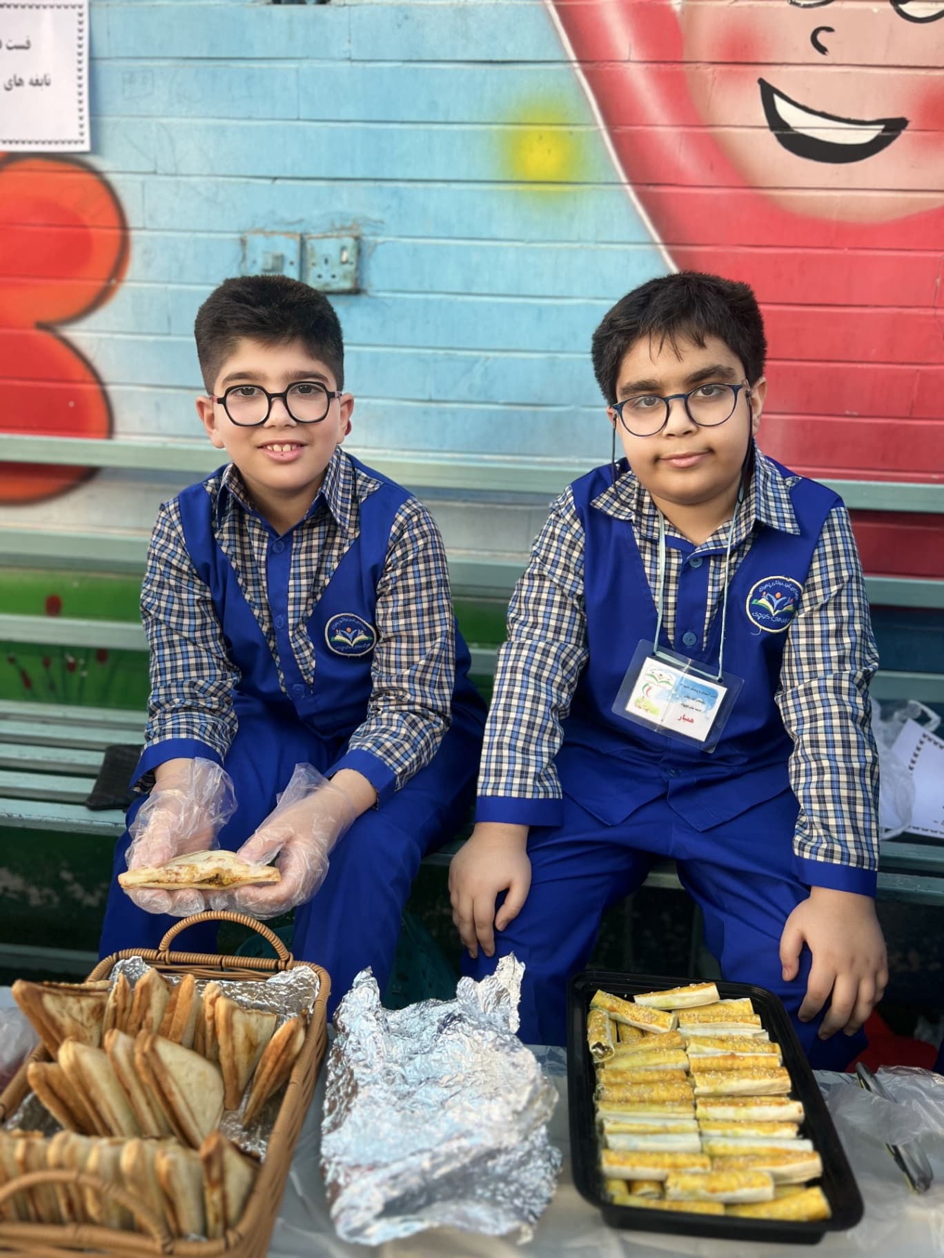 پیش دبستان و دبستان نابغه های کوچک