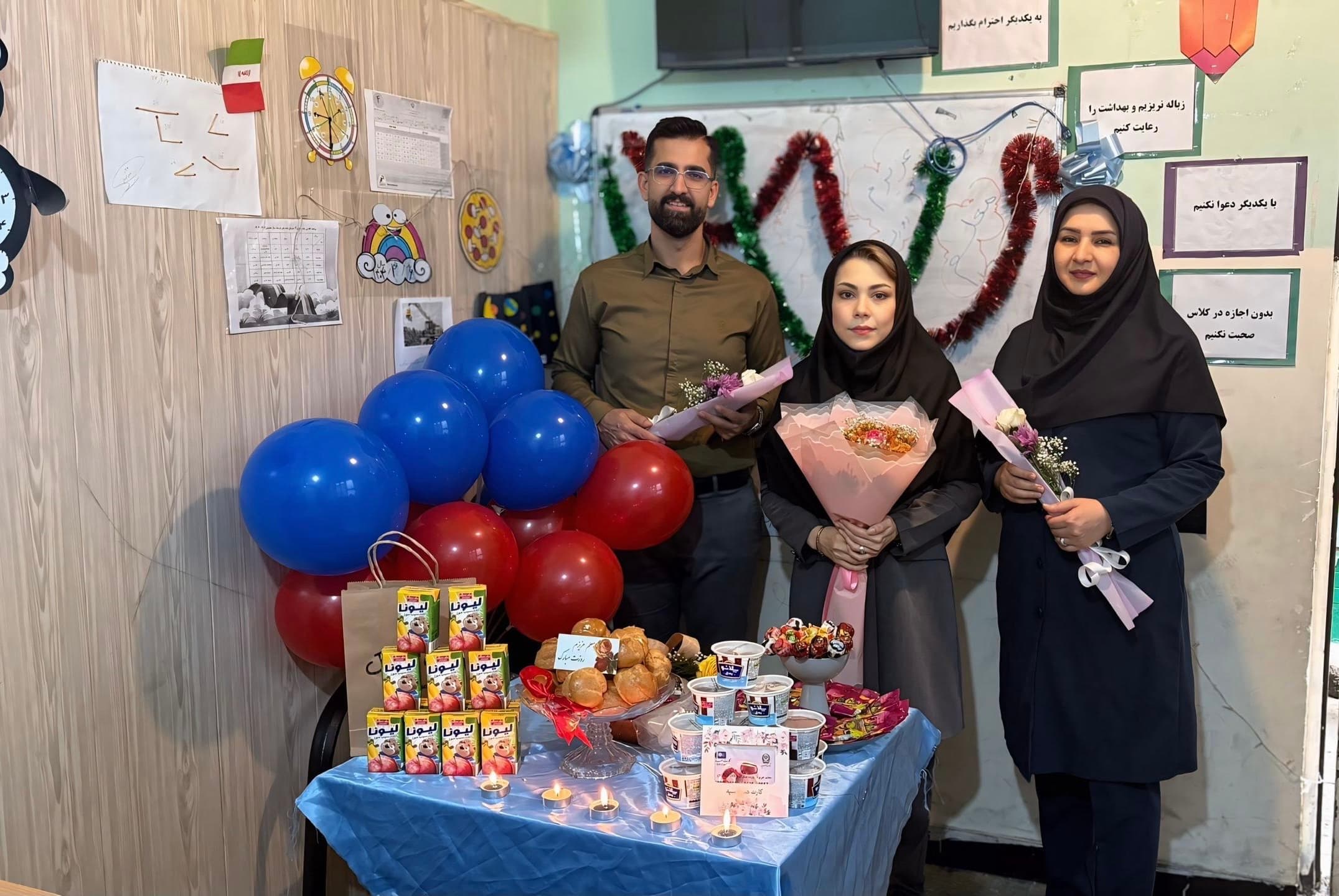 تقدیردانش آموزان نابغه های کوچک ،از معلمین پرتلاش و دلسوز دوره اول